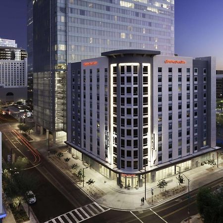 Hampton Inn & Suites Phoenix Downtown Bagian luar foto